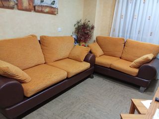 Sofá 2 plazas marrón y naranja