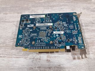 AMD Radeon HD 6670 1GB DDR5 (Sapphire)
