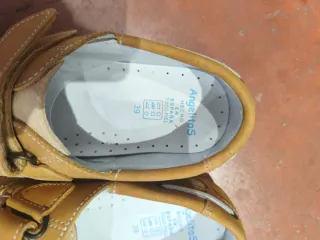 Mocasines niño velcro beige/marrón T.39