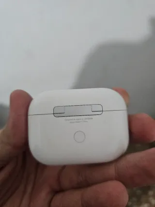 Custodia AirPods Apple Bianca