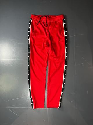 Conjunto Deportivo Nike Rojo y Negro