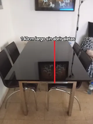 Mesa Comedor Cristal Negro y Metal