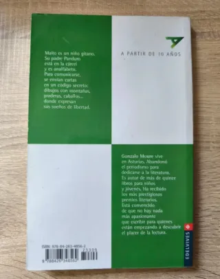 Lote de 4 novelas juveniles- Baratas