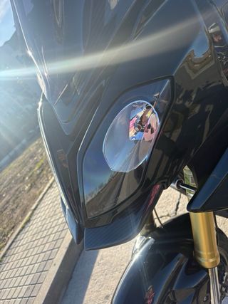 BMW S1000 XR  triple Black lleva Carbono Edition