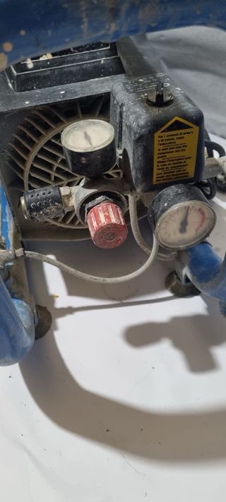 Compresor de aire azul