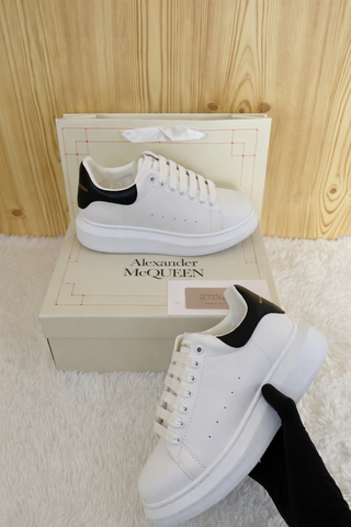 Alexander McQueen Zapatillas Oversized