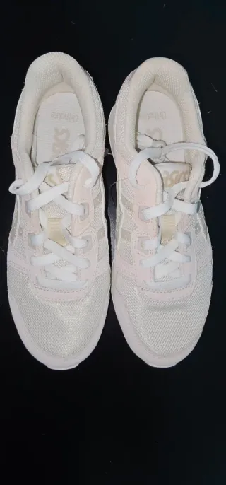 Zapatillas Asics Lyte Classic Beige/Rosa