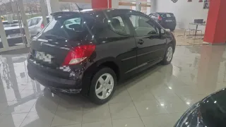 Peugeot 207 2007
