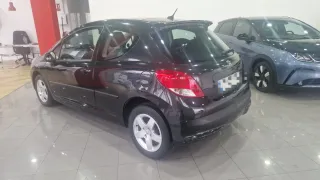 Peugeot 207 2007