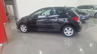 Peugeot 207 2007