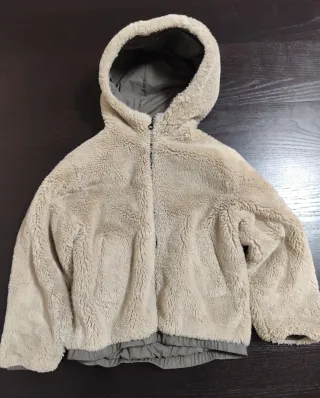 Casaco Felpudo para Menina marca Zara (10 anos)