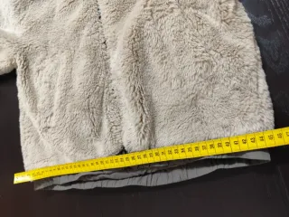 Casaco Felpudo para Menina marca Zara (10 anos)