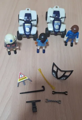Playmobil Policía 3 Quads y Accesorios