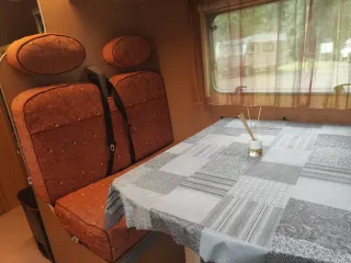 Se vende autocaravana o se cambia por furgoneta