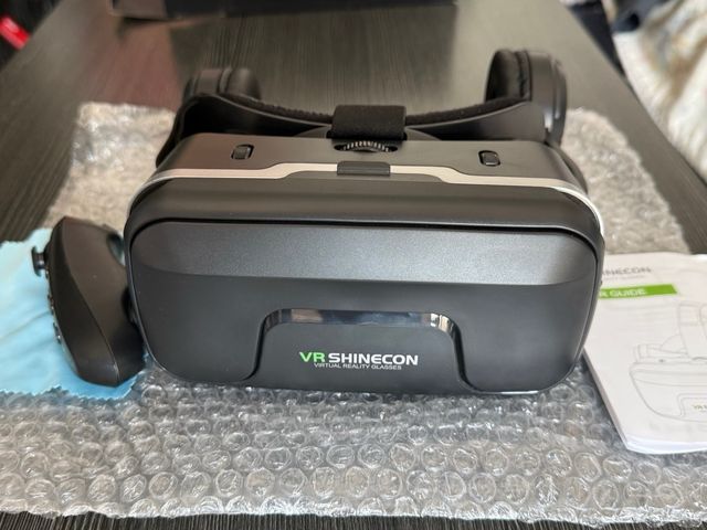 Occhiali VR Shinecon + Cuffie