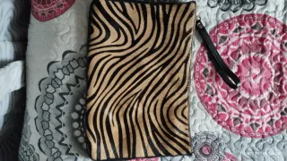 Bolso de mano cebra
