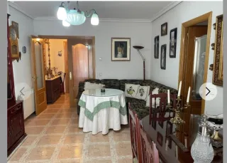 Morería. 3 dormitorios, 1 b