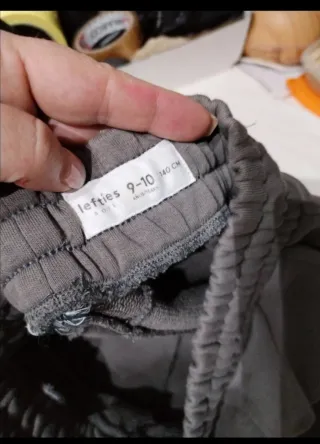 2 Bermudas niño  9/10 años