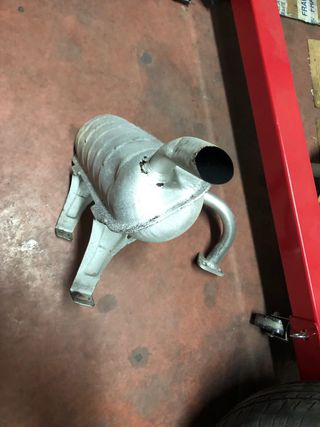 Tubo de escape Seat 600