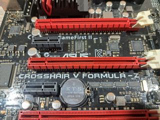 Placa ASUS Crosshair V Formula-Z (AM3+)