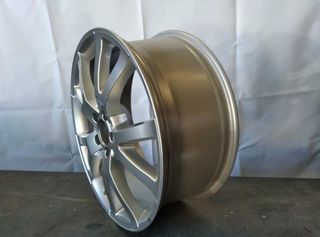 B66474213 llanta mercedes clase r (bm 251) 51650