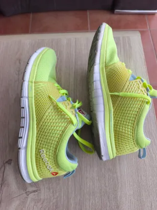 Zapatillas Reebok Amarillas 43