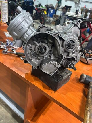 Yamaha DT50 Negra y Amarilla