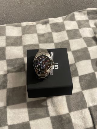 Reloj Lotus Negro/Plateado Nuevo