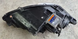 Faro Izquierdo Tesla Model S