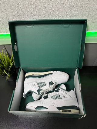 Jordan Retro 4 Verdes y Blancas Talla 36.5
