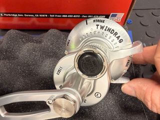 Equipo Slow / Jigging nuevo. Accurate, Black Hole