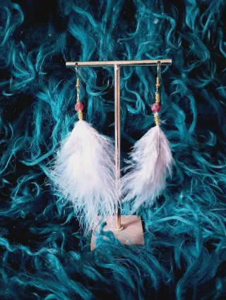 Pendientes Plumas Artesanales Rosas y Blancos