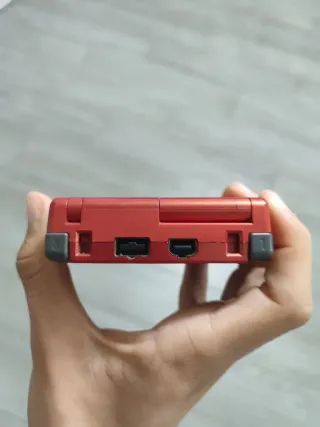 GBA SP Edición Groudon Pokémon Center