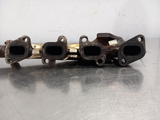 COLECTOR ESCAPE MERCEDES-BENZ CLASE E (BM 212) FA