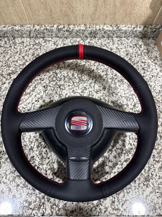 Volante Seat Leon MK1 Tapizado + Airbag carbono