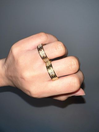 Anillo Love oro