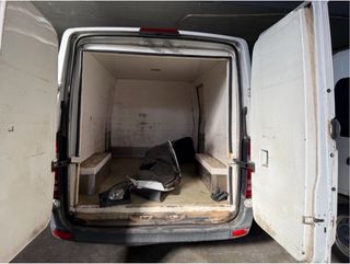 Mercedes-Benz Sprinter 2011