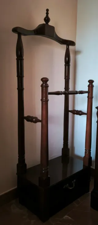 Galán de noche vintage madera con cajón