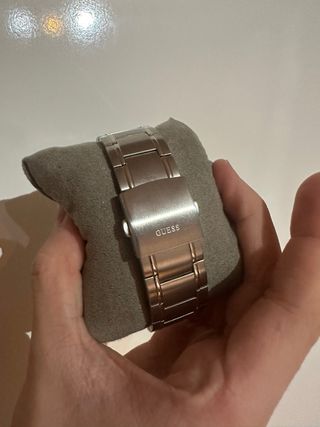 Reloj Guess Azul y Plateado