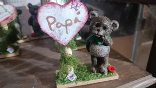 Figura Oso Love con Mariposa,se venden por separad