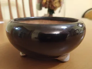 Macetero para bonsai pequeño , cerámica,negro.