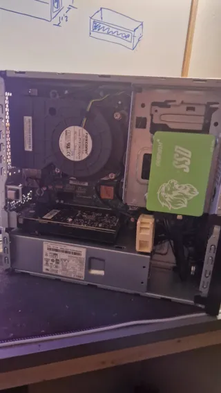 PC  i5 12400F 16GB ddr4 RTX A2000 mobile 8gb nvme