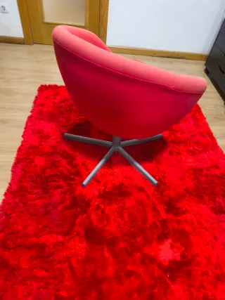 Pack alfombra, butaca y cortinas rojas