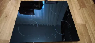 Vitrocerámica AMSTA 4 hornillas