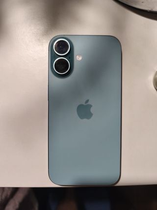 iPhone 16 Azul