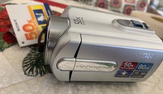 Oportunidad: Videocámara Sony DCR-SR15E HDD 80GB