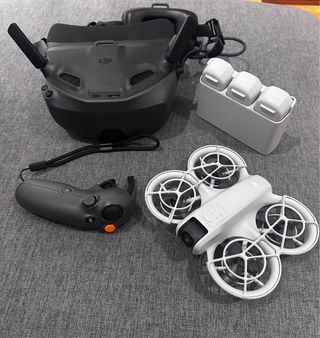 DJI NEO Fly More Combo Gafas FPV