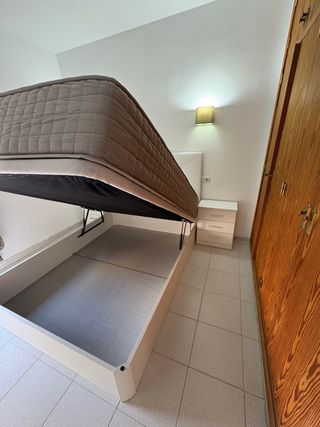 Canapé abatible y colchón