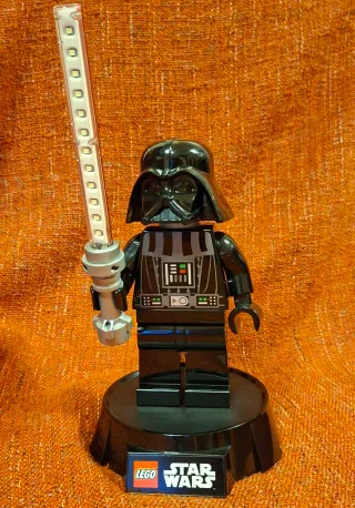 Lámpara LED LEGO Star Wars Darth Vader
