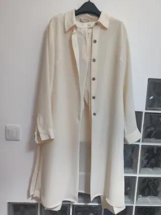 Conjunto beige talla 40